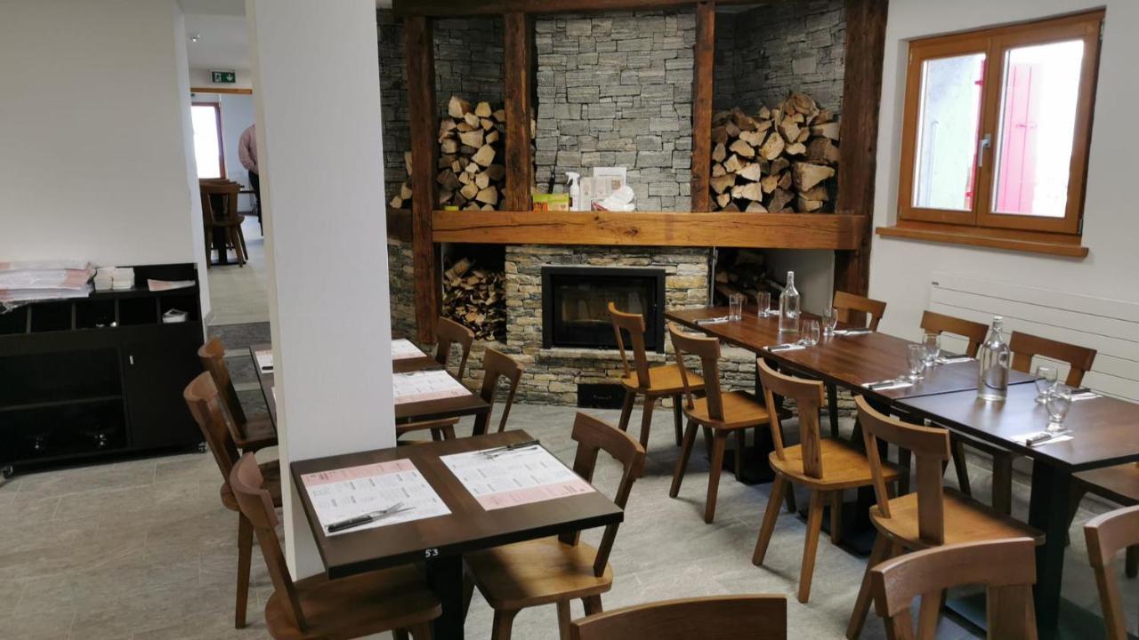 Cabane Bella-Tola Saint-Luc Exterior photo